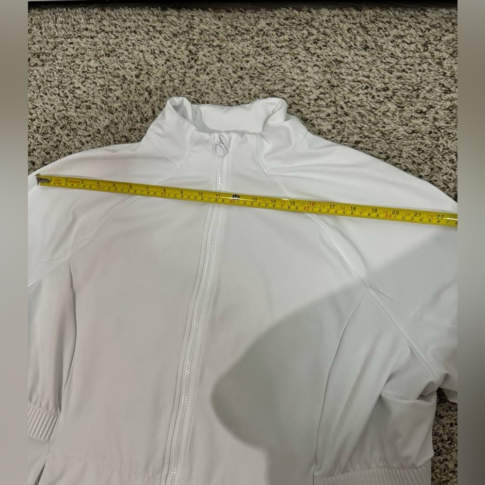 Fabletics Trinity Performance Jacket - Picture 10 of 12